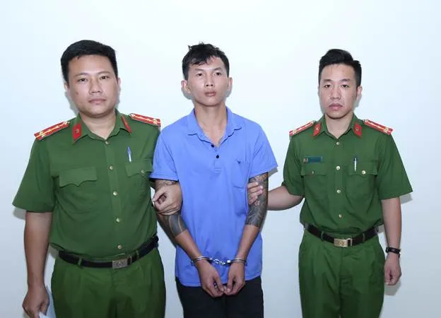 Podcast bản tin tối 11-7: Bắt giữ nghi phạm sát hại tài xế xe ôm sau 6 giờ bỏ trốn; Bé 2 tuổi bỏng toàn thân, phải ghép da từ mẹ ruột