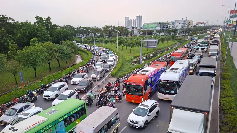 Podcast bản tin tối 14-7: TPHCM nghiên cứu phương án hạn chế xe phát thải cao tại khu vực ô nhiễm; Kiên quyết loại bỏ ma túy học đường