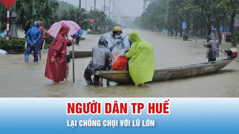Podcast bản tin trưa 3-11: Chưa kịp gượng dậy, người dân TP Huế lại chống chọi với lũ lớn