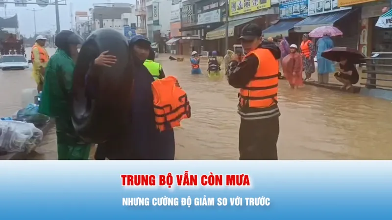 Podcast bản tin trưa 22-11: Nước lũ trên nhiều sông ở Nam Trung bộ giảm nhưng vẫn ở mức cao