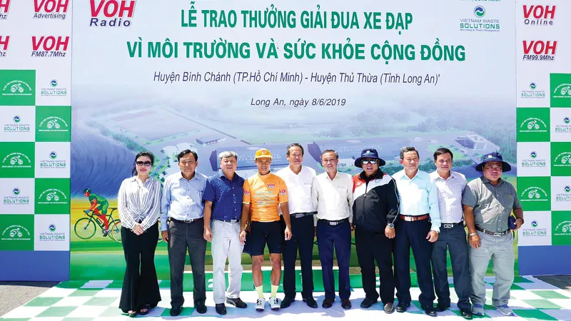 Lễ trao giải thưởng đua xe đạp Vì môi trường và sức khỏe cộng đồng