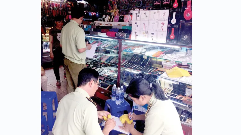 Xử lý hàng nhập lậu, giả mạo xuất xứ 