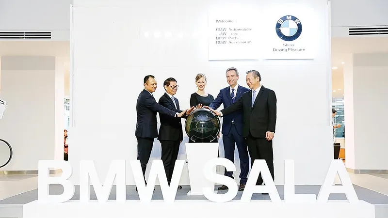 Thaco khai trương tổ hợp showroom 3 thương hiệu BMW, MINI và BMW MOTORRAD tại TPHCM