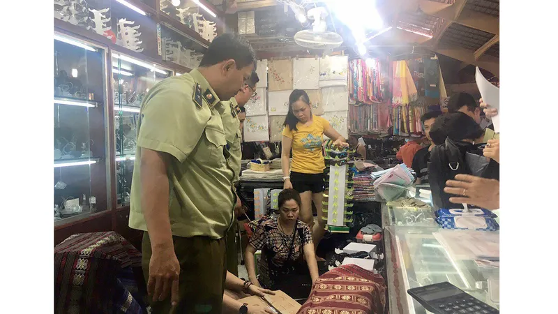 Kiểm tra hàng dỏm, bảo vệ người tiêu dùng