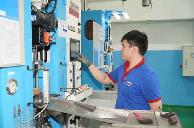Duy Khanh Mechanical Co., Ltd., one of the enterprises receiving capital support under Ho Chi Minh City’s investment stimulus program (Photo: SGGP)