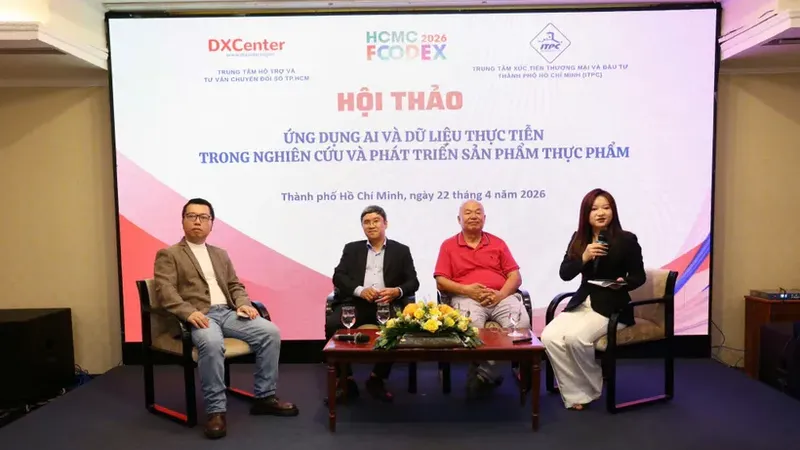 At the seminar (Photo: SGGP)