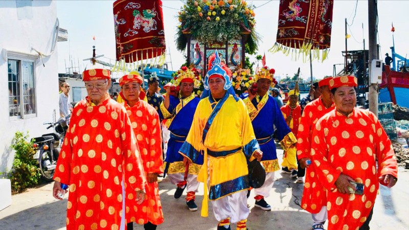 Nam Hai Thang Nhi Nghinh Ong (Whale Worshiping) Festival opens in Vung Tau Ward, Ho Chi Minh City, on May 9. (Photo: SGGP)