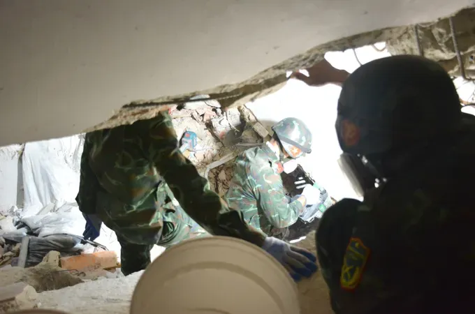 Vietnamese team recovers 54 bodies from earthquake rubble in Venezuela