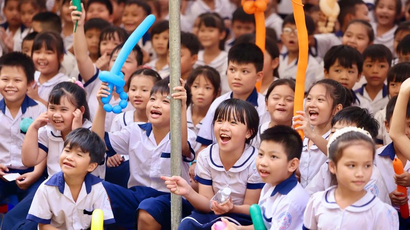 SGGP Newspaper holds first “Season of Loving Moon” in Vinh Long