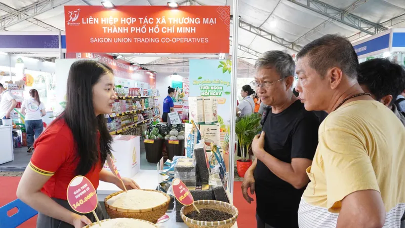 Gian hàng của Saigon Co.op tại hội nghị kết nối cung - cầu TPHCM 2024