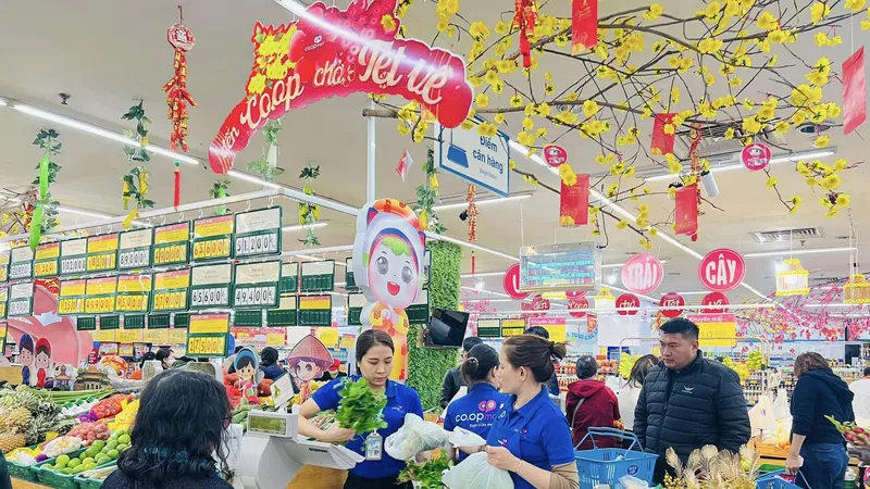 Nhiều sản phẩm tại hệ thống siêu thị Saigon Co.op giảm giá mạnh ngay đầu năm