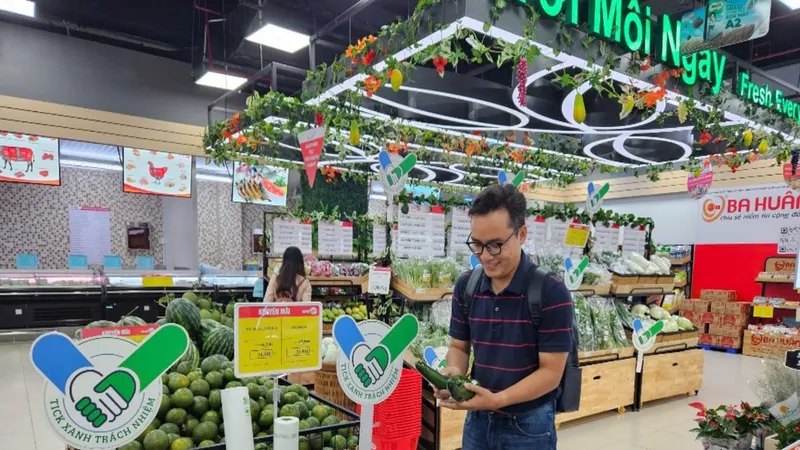 Siêu thị Satramart tại Trung tâm thương mại Centre Mall, TPHCM