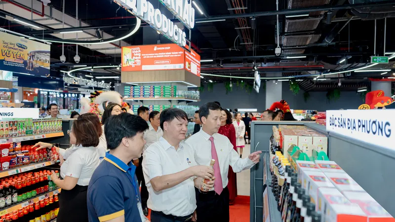 Tìm hiểu sản phẩm OCOP tại siêu thị Co.opmart ở TPHCM