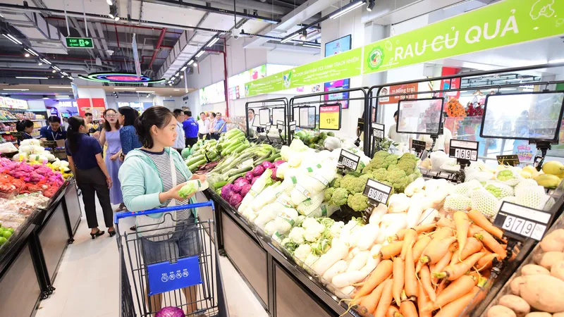 Khu trưng bày sản phẩm “Tick xanh” tại một siêu thị Co.opmart