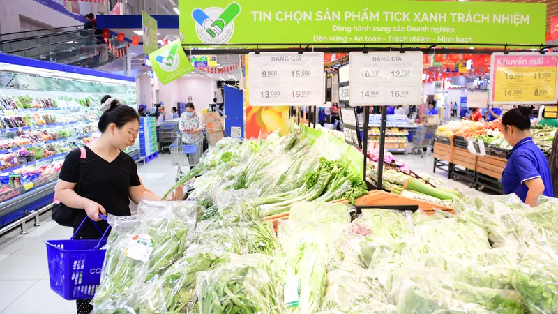 Sản phẩm “tick xanh” được người tiêu dùng chọn mua tại Finelife Hà Đô