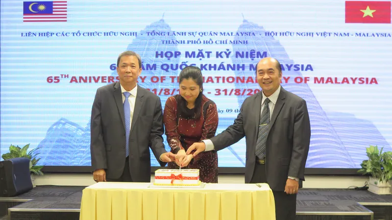 Kỷ niệm 65 năm Quốc khánh Malaysia