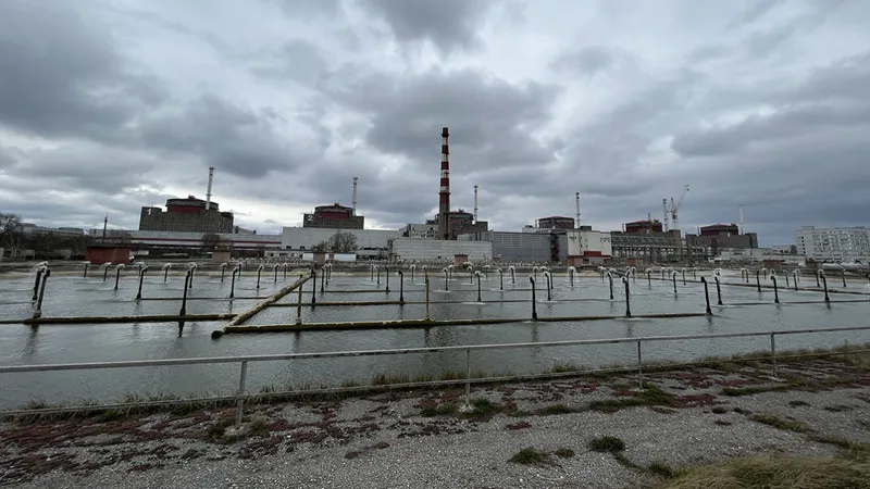 IAEA hủy luân chuyển thanh tra viên tại nhà máy điện hạt nhân ở Ukraine