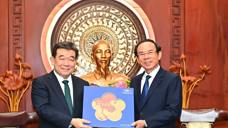 Tổng Lãnh sự Hàn Quốc chào từ biệt