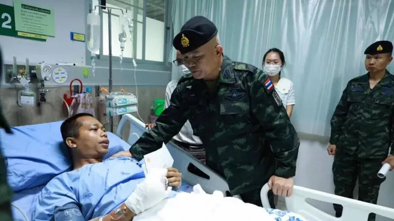 Binh sĩ Thái Lan bị thương tại biên giới với Thái Lan. Ảnh: BP