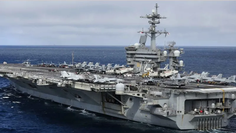 Tàu sân bay Mỹ Abraham Lincoln tại vùng Vịnh
