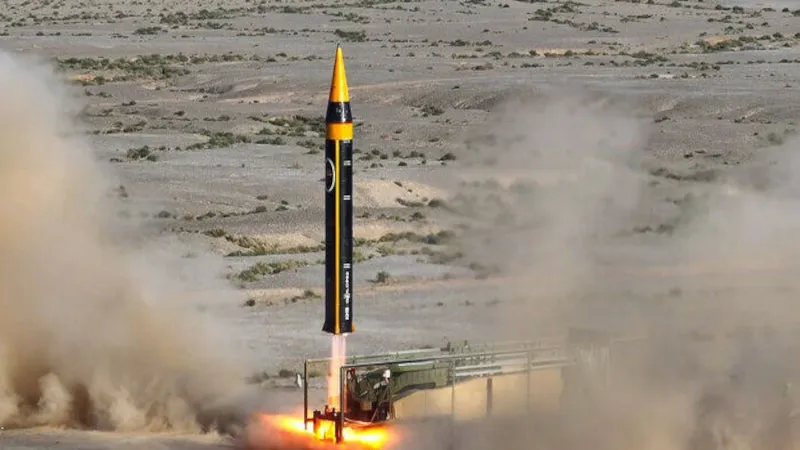 Iran triển khai tên lửa tầm xa trước thềm đàm phán với Mỹ 