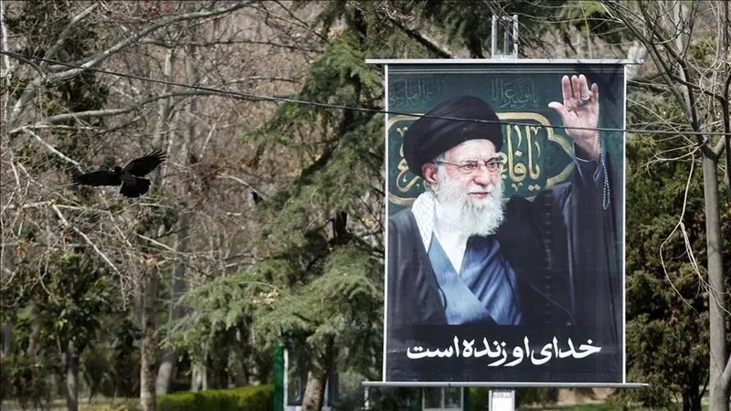 Lễ tang lãnh tụ tối cao Iran 