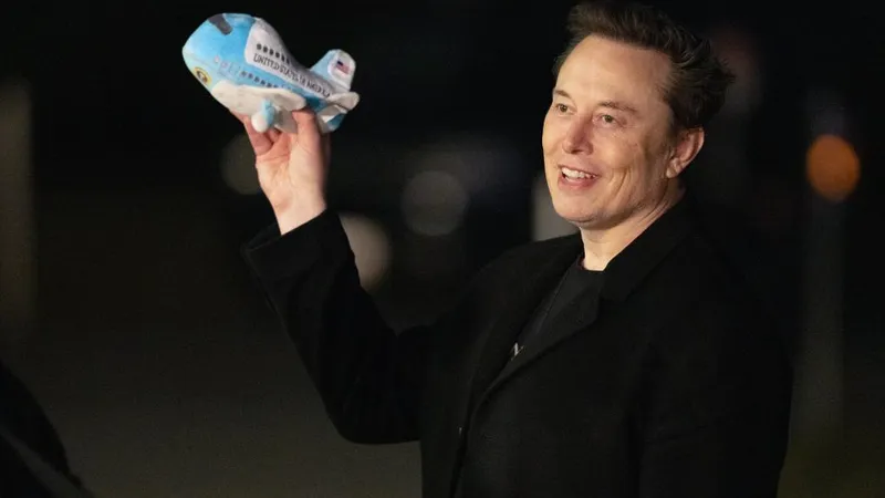 Cơ quan công tố Pháp triệu tập tỷ phú Elon Musk