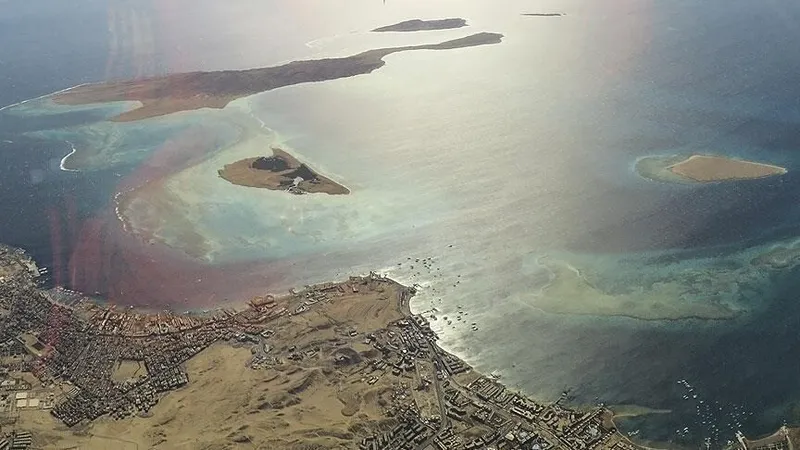Thỏa thuận sơ bộ mở lại eo biển Hormuz chờ lãnh đạo Mỹ và Iran ký kết