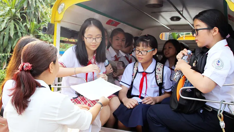 Sôi nổi cuộc thi “Văn hay chữ tốt” qua hành trình đến với bảo tàng
