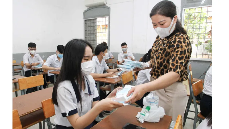TPHCM: Trường học đảm bảo an toàn cho học sinh khi trở lại trường sau thời gian nghỉ học vì dịch Covid-19