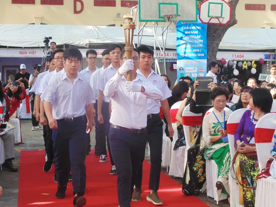 TPHCM: Công bố chỉ tiêu tuyển sinh lớp 10 năm học 2020-2021