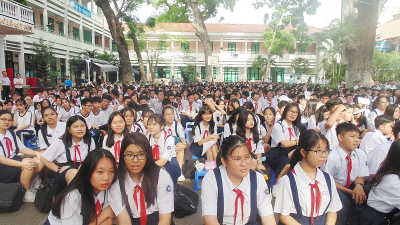 Ngành giáo dục TPHCM chỉ đạo khẩn về chấn chỉnh an ninh trật tự trong nhà trường