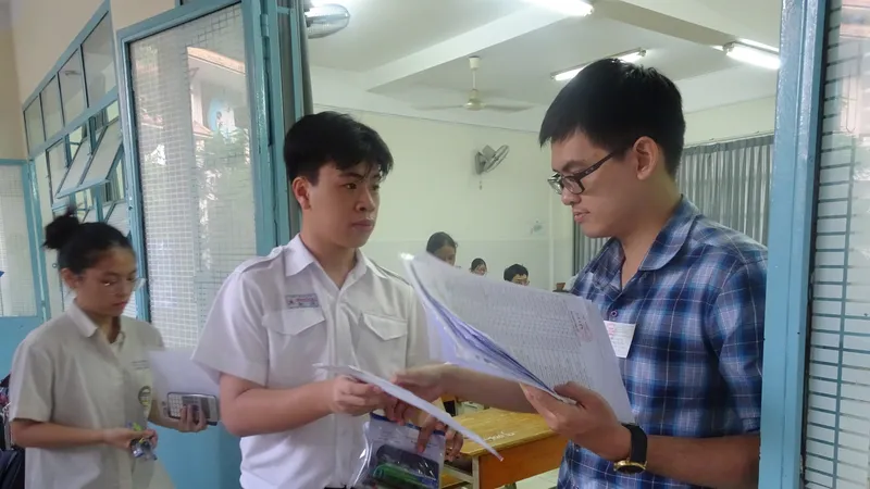 TPHCM: Công bố điểm xét tuyển lớp 10 năm học 2021-2022