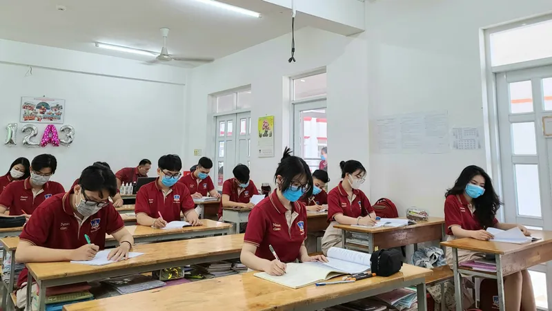 TPHCM: Hướng dẫn dạy học trực tuyến đối với các trường THCS và THPT