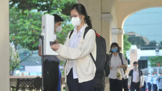 Huyện Củ Chi (TPHCM) lùi thời gian đến trường của học sinh khối 9 và 12