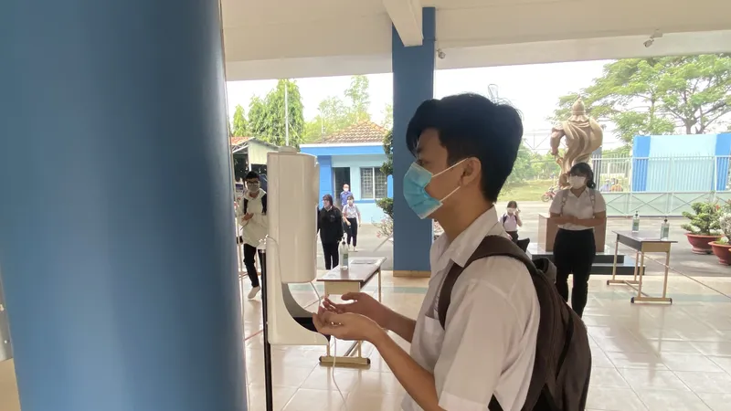 Huyện Củ Chi: Hơn 87% học sinh khối 7, 8 đi học trong ngày đầu tiên trở lại trường
