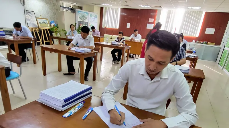 TPHCM: 11 ứng viên đủ điều kiện dự thi vòng 2 kỳ thi tuyển chức danh cán bộ quản lý trường học