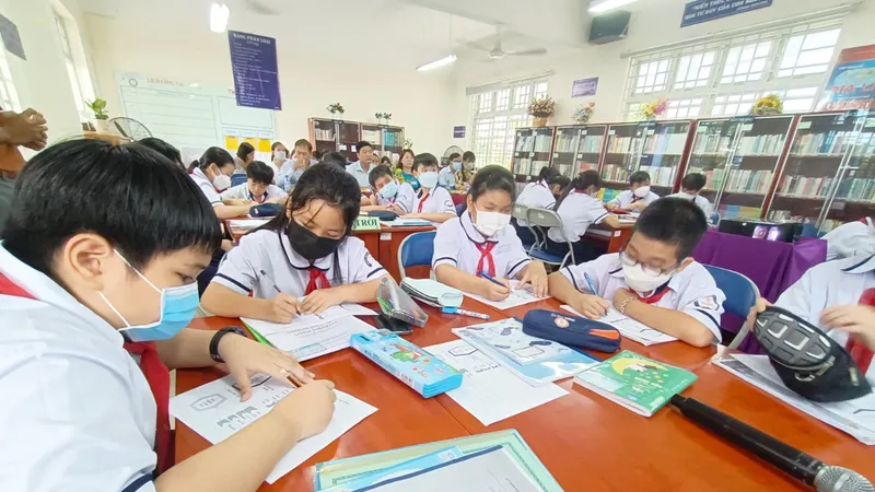 TPHCM ứng dụng nhiều công nghệ vào tuyển sinh đầu cấp từ năm học 2023-2024