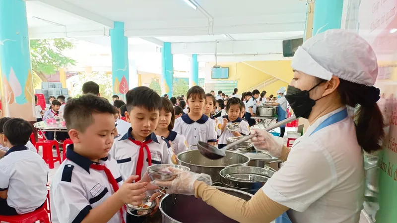 TPHCM: Kiến nghị xem xét việc áp dụng thuế đối với các khoản thu hộ, chi hộ trong trường học