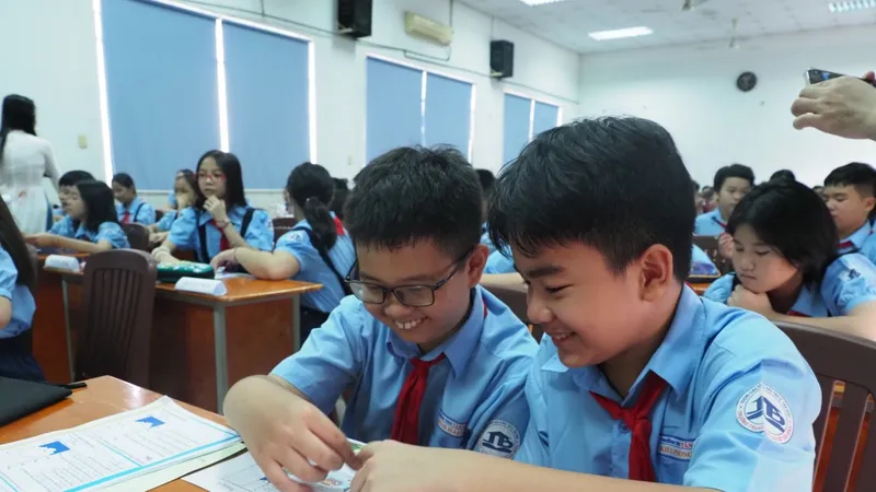 TPHCM: Đề xuất 421 tỉ đồng hỗ trợ học phí THCS năm học 2024-2025