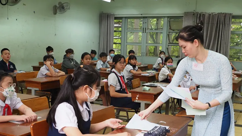 Thí sinh tham dự kỳ khảo sát vào lớp 6 Trường THCS-THPT Trần Đại Nghĩa năm học 2024-2025