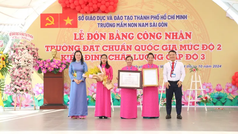 Trường mầm non tự chủ tài chính nhận bằng kiểm định chất lượng giáo dục