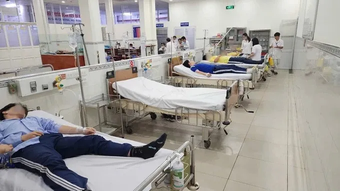 Chưa đủ căn cứ xác định ngộ độc thực phẩm tại Trường THPT Lê Quý Đôn (quận 3)