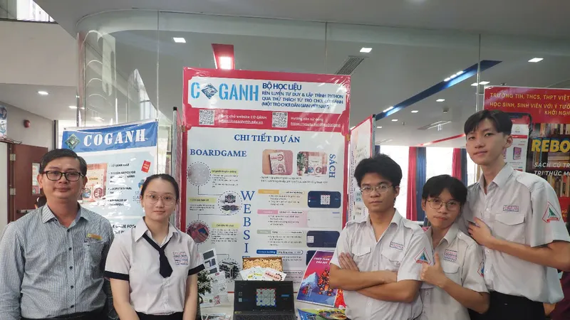 Học sinh tham gia tham gia Vòng chung kết Cuộc thi “Học sinh, học viên, sinh viên với ý tưởng khởi nghiệp” năm học 2024-2025