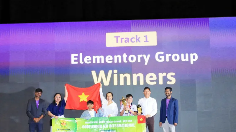 Học sinh Việt Nam xuất sắc giành giải nhất cuộc thi lập trình quốc tế