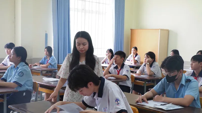 Học sinh tham gia Kỳ thi tuyển sinh lớp 10 công lập năm học 2025-2026