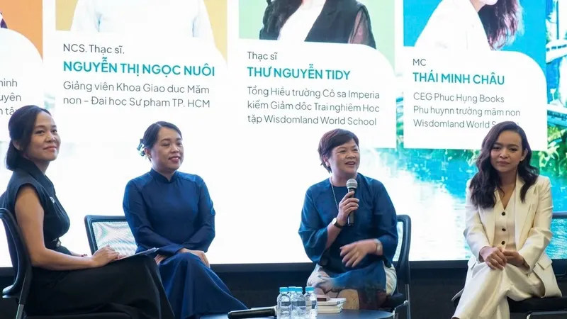 TS. Phạm Thị Thúy, Giảng viên Học viện Hành chính quốc gia (cơ sở TPHCM) chia sẻ tại toạ đàm