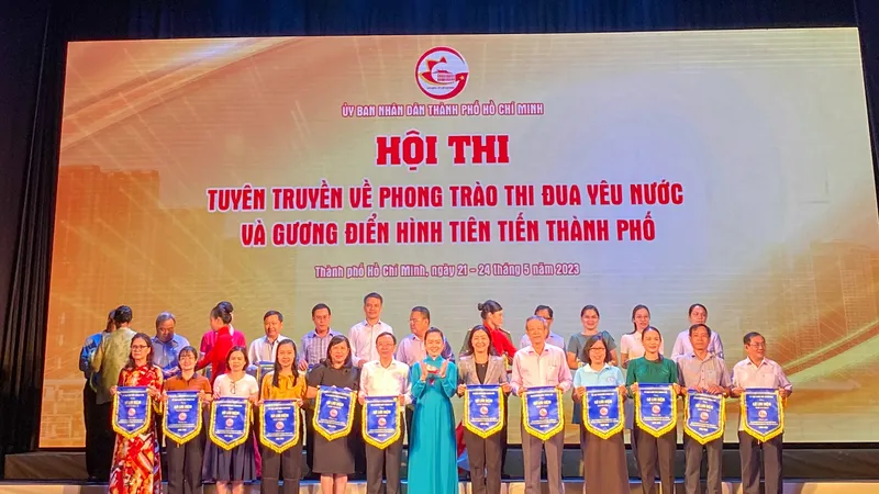 TPHCM khai mạc hội thi tuyên truyền về phong trào thi đua yêu nước. Ảnh: THẢO LÊ 