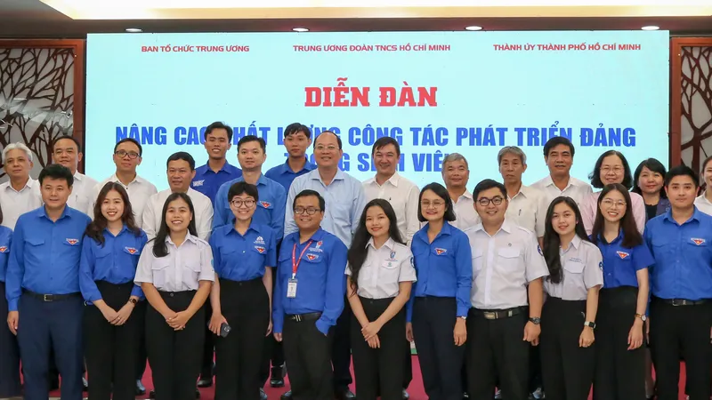 Diễn đàn “Nâng cao chất lượng công tác phát triển Đảng trong sinh viên”. Ảnh: THẢO LÊ 