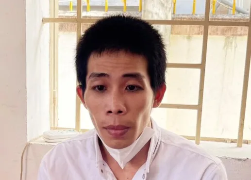 Ẩn nấp trong hầm bí mật để trốn truy nã